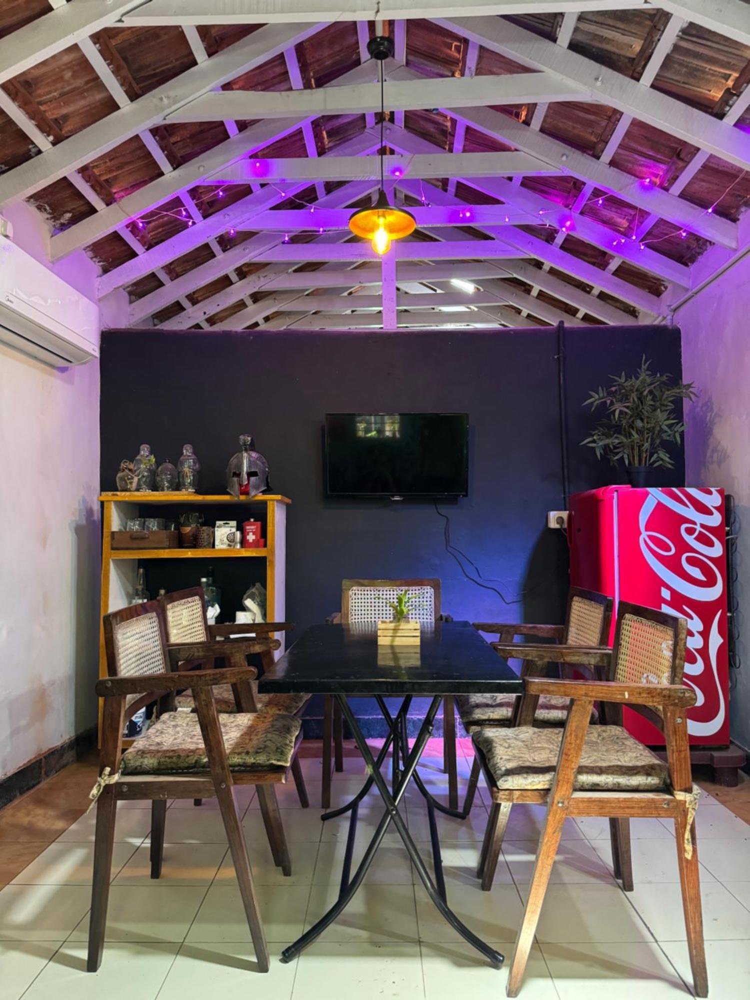 The Lazy Palm Shack Hotel Коимбаторе Екстериор снимка